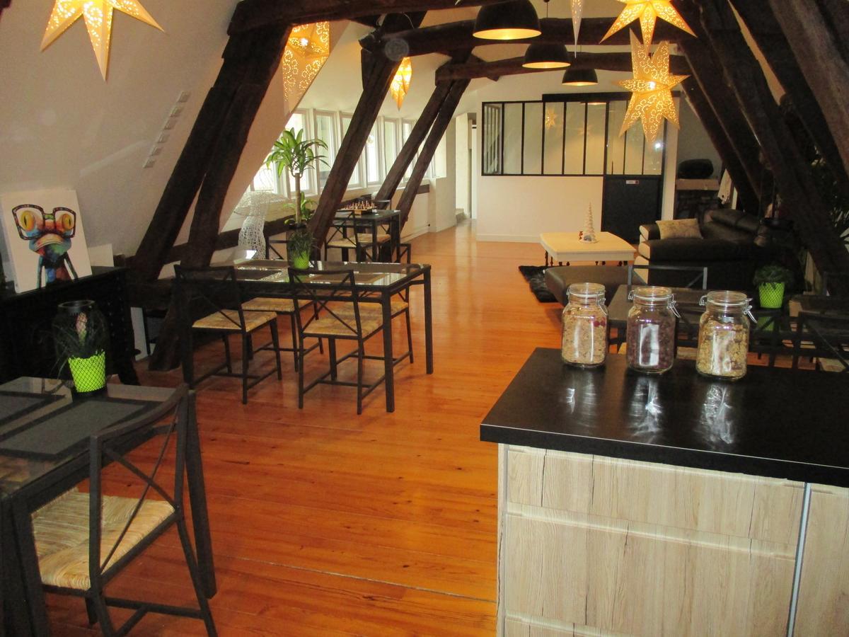 Couette-café Au Bois Dormant D Hotes